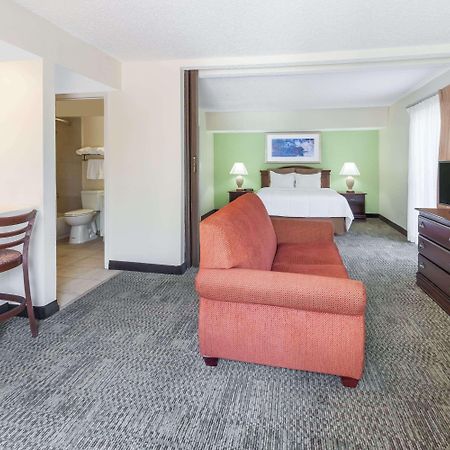 Hawthorn Suites Dallas Love Field Екстер'єр фото